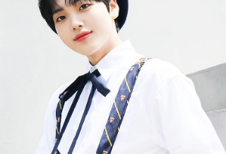 고등학생 시절, 형준 thumbnail