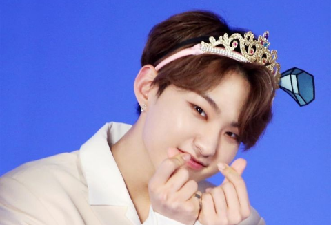 一個固執的女孩和一個迷人男孩之間的愛情故事[對話] thumbnail