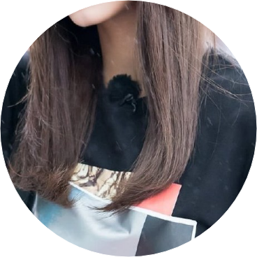 어린 이지나 image