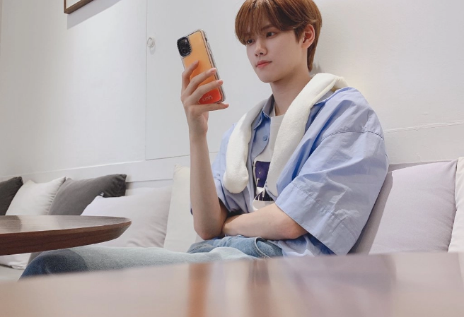 fall in love with Kang Minhee  thumbnail