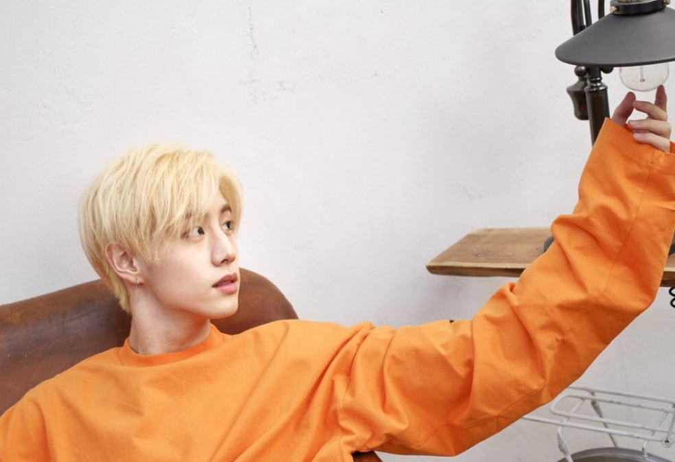 마크 투안 (월간) thumbnail