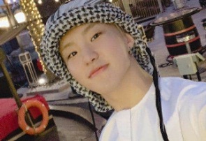 Kim Nye's Return to the Communication Room(?) thumbnail