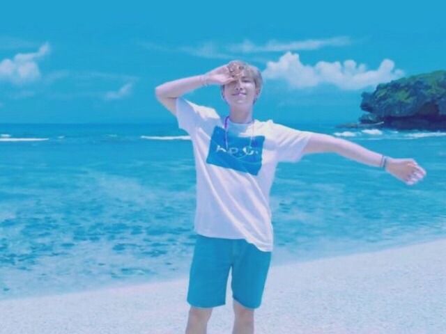 There’s a crab thumbnail