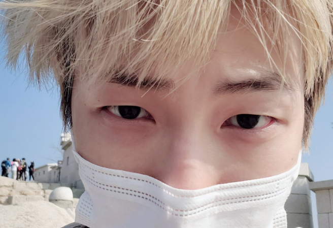 김남준 RM thumbnail