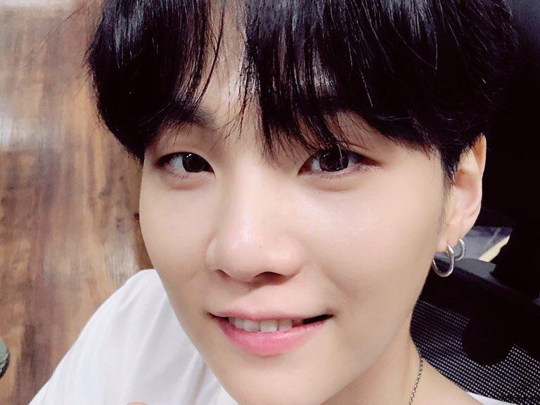 Min Yoongi, beautiful thumbnail