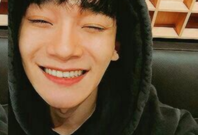 엑소 첸에게 투표하세요 thumbnail