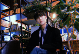 Kehidupan Luar Biasa Delapan Vampir thumbnail