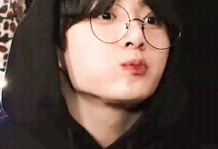 우리의 만남은 팬사인회 thumbnail