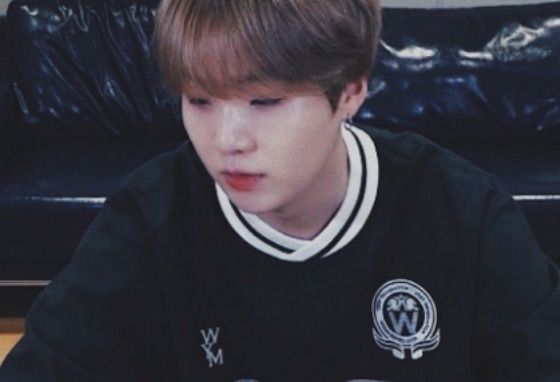 [TALK] " 선생님 말고 누나하고 싶은데 " thumbnail