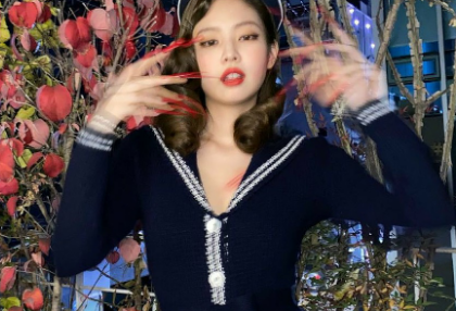 JENNIE SOLO BRILLANTE thumbnail