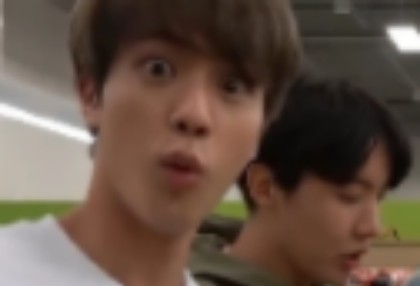 [여주와 방탄의 TALK] thumbnail