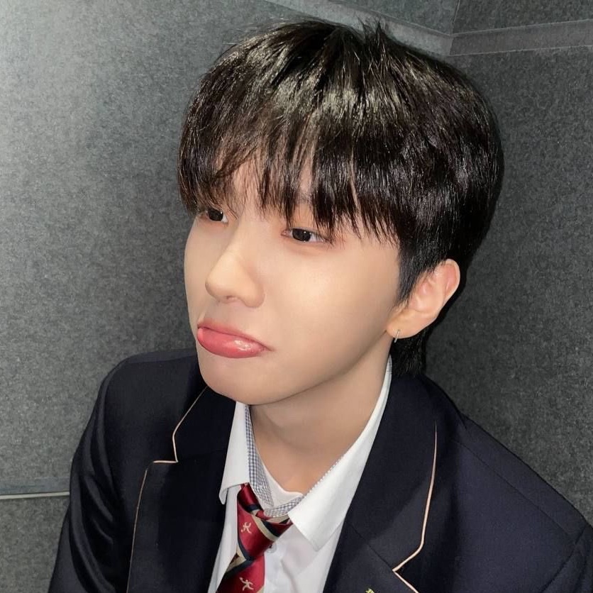김운학 image