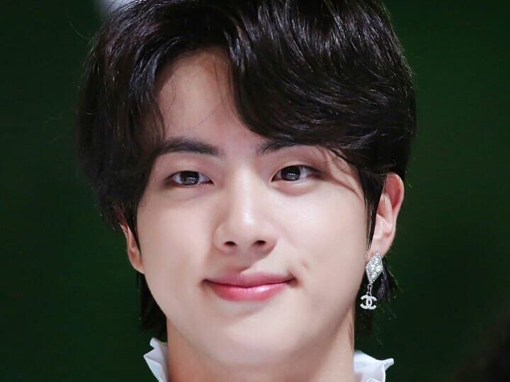 김석진 image