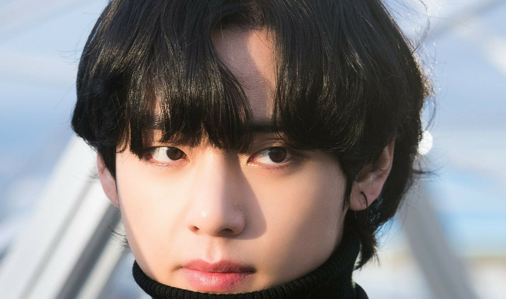 对待偶像。 thumbnail