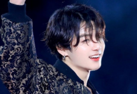 Tàn nhẫn và xinh đẹp thumbnail