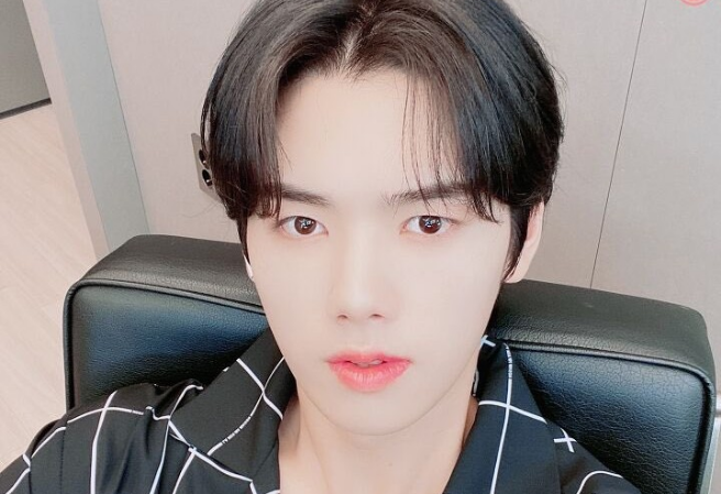 KANG MINHEE'S DIARY thumbnail