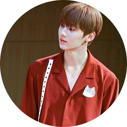 민현 image