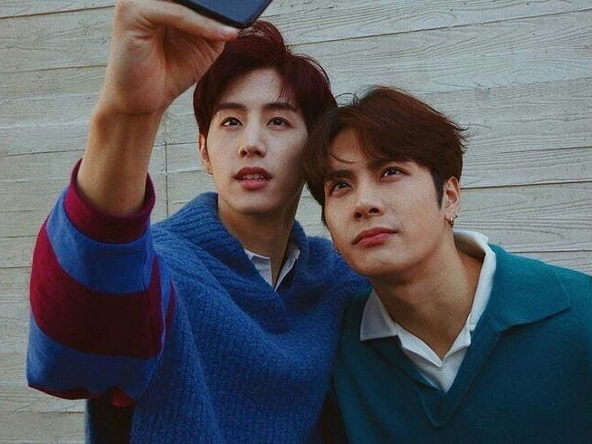 마크슨이 다른 차원에 있다 thumbnail