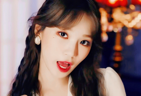 IZ*ONE 网络漫画 thumbnail