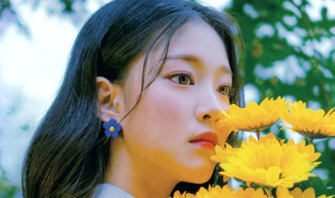 이달의 소녀 현진 thumbnail image