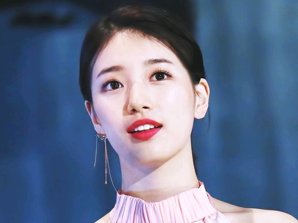 수지 교장 선생님 image