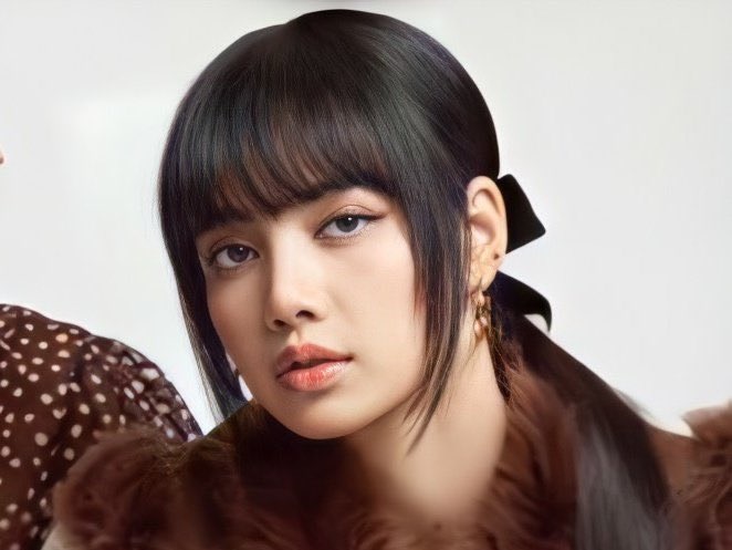 이여주(겁먹을때) image