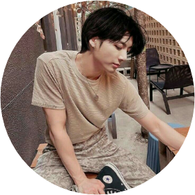 여섯째 황자_전정국 image