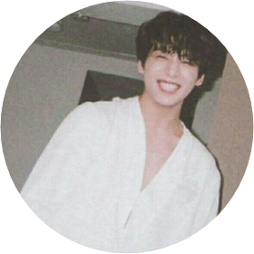 여섯째 황자_전정국 image