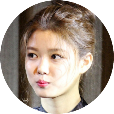 김유정 image