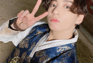 Cuộc sống trung học điên rồ của nữ nhân vật chính thumbnail