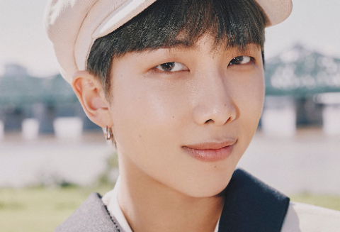 일진 전학생이 내 과외쌤??!!🙊 thumbnail