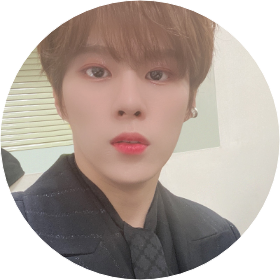 김우석(정색) image