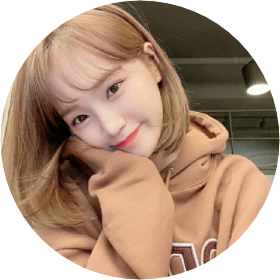 김채원 image
