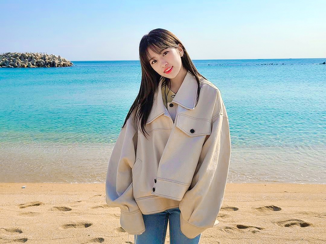 안유진 image