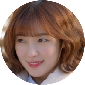 이벤트 설명하는 애 image