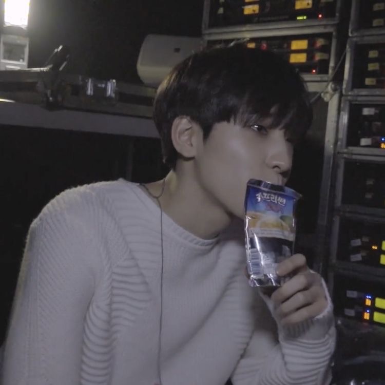 전원혁 image