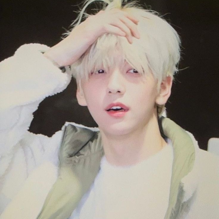 최수빈 image