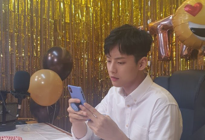 Lee Minhyuk của BTOB thumbnail