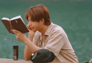 김남준에게 투표하세요 thumbnail