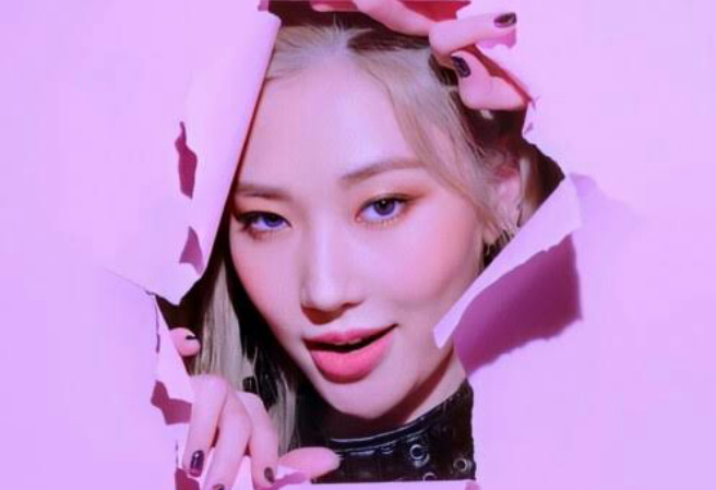 VOTE FOR #Jinny (지니) thumbnail