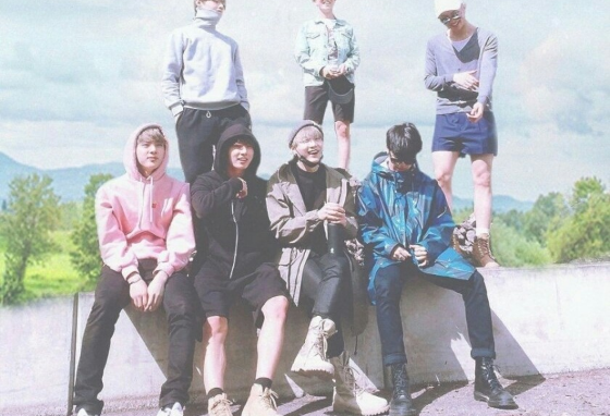 The daily life of eight siblings thumbnail