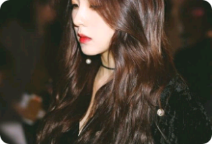 못생긴척하는 왕따가 이쁜 조직보스 thumbnail