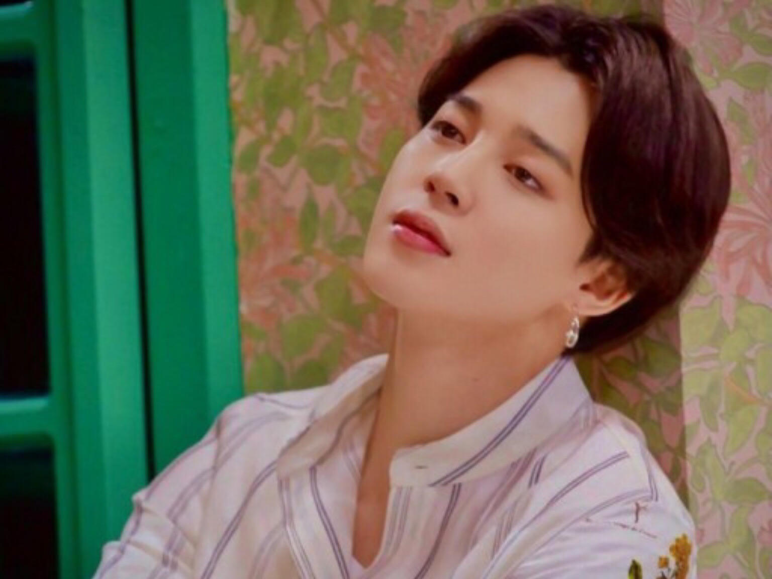 A former gang member who was targeted by bullies thumbnail