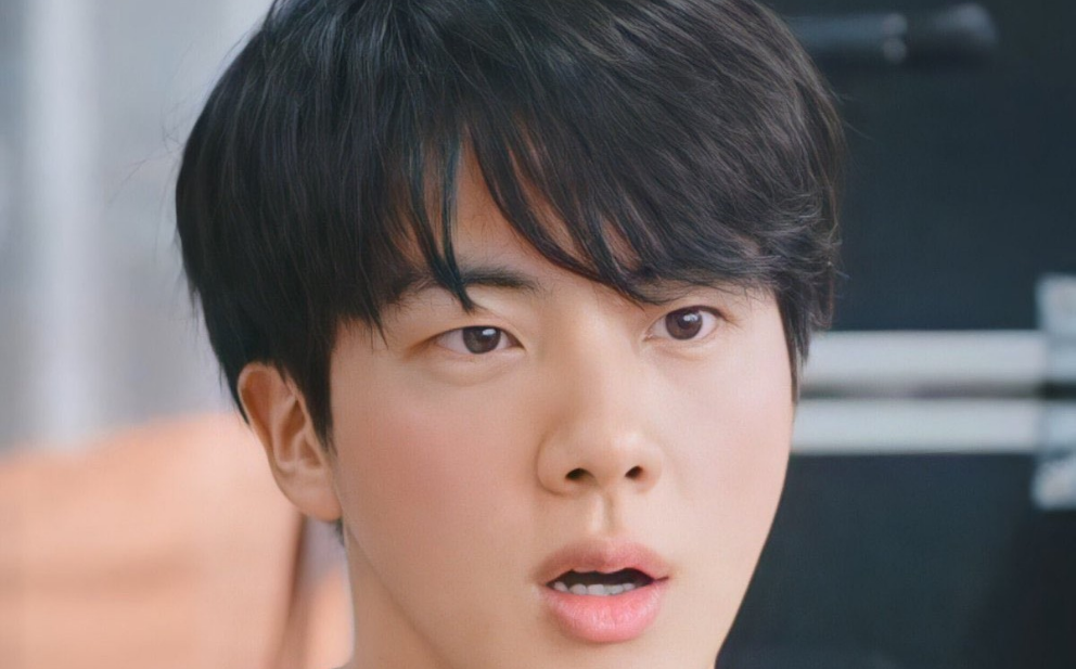 진 03에게 투표하세요 thumbnail