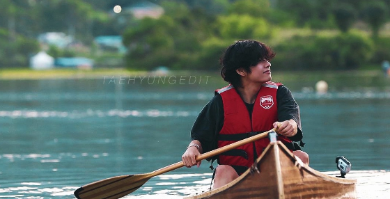 난 여전히 너를 사랑해. 그리고 바다(러시아어) thumbnail