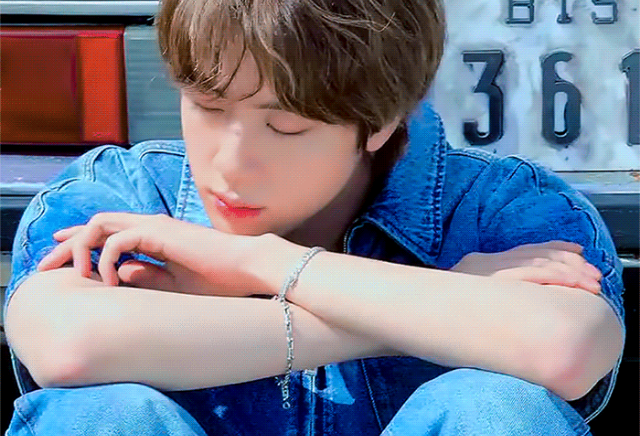 그냥 끌릴 때 thumbnail