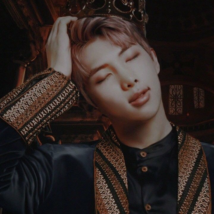 남하린세도민 • 남준 image