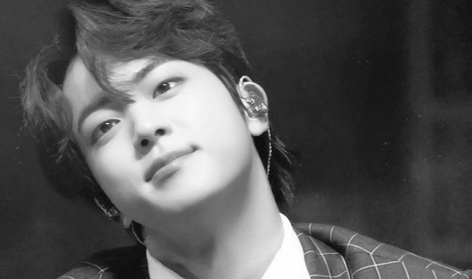 선배..너무 잘생기셨어요.. thumbnail