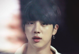 Aku dirasuki oleh novelku sendiri thumbnail