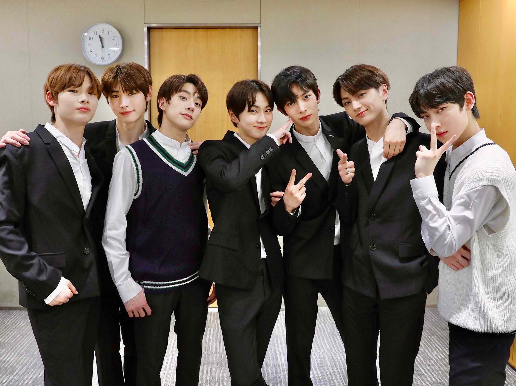 ENHYPEN 투표를 위해 thumbnail